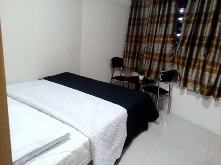 Condo At Shell Residences Manila Esterno foto