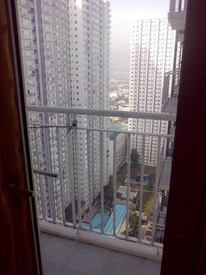 Condo At Shell Residences Manila Esterno foto